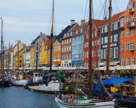 Нов закон в Швеция: Хората ще могат по-лесно да променят пола си