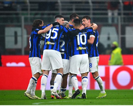Интер спечели дербито с Милан и стана шампион за 20-ти пъти