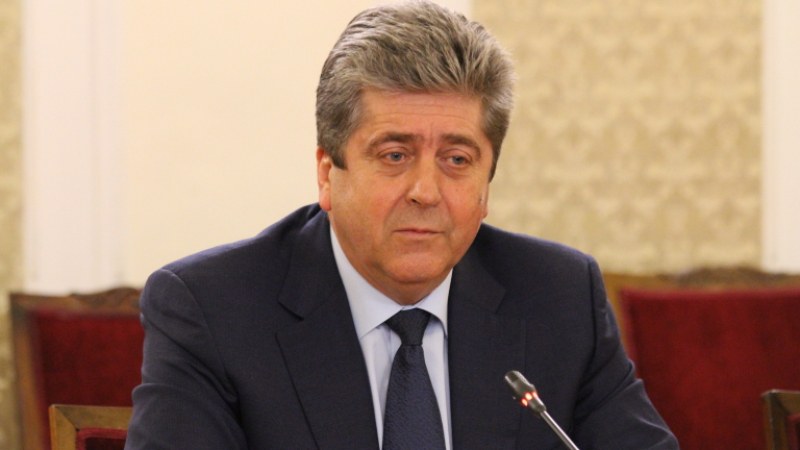 Първанов: Нямам обяснение защо премиер иска да е и външен министър