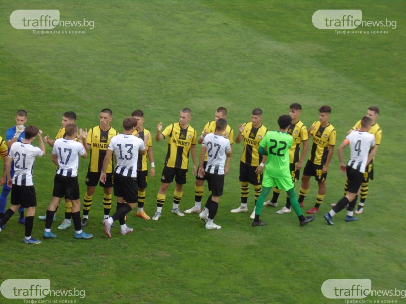 Пловдивско дерби на вторите отбори на Локо и Ботев днес на Лаута