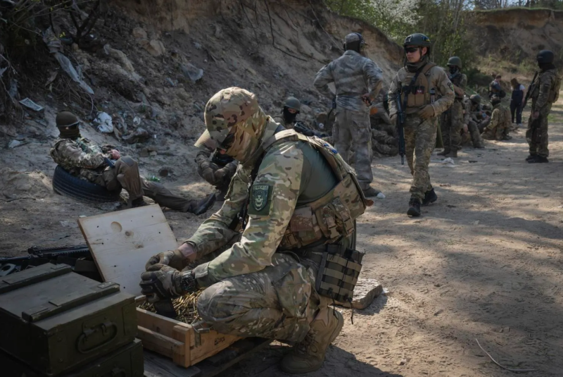 Русия и Украйна се подготвят за следващата фаза на войната
