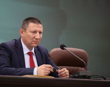 Борислав Сарафов разследва военно-окръжния прокурор на София