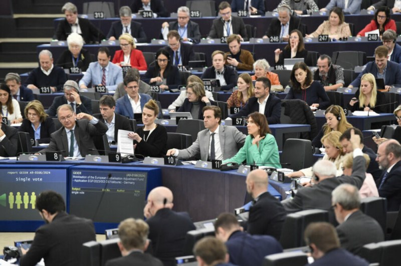 Европейският парламент прие първите по рода си правила на ЕС за борба с насилието над жени