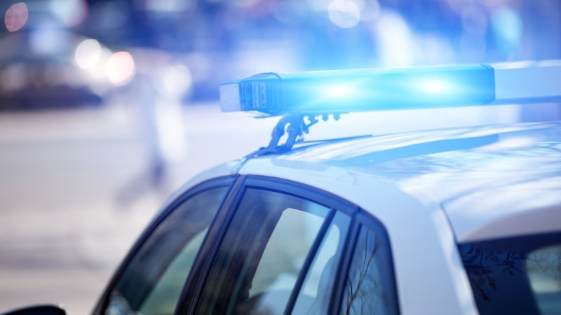 Арестуваха шофьор опитал да блъсне полицай при гонка