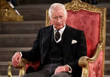 Британският крал Чарлз Трети ще се завърне към обществените си