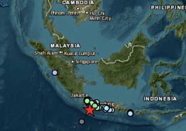 Земетресение с магнитуд 6 1 разтърси индонезийския остров Ява преди