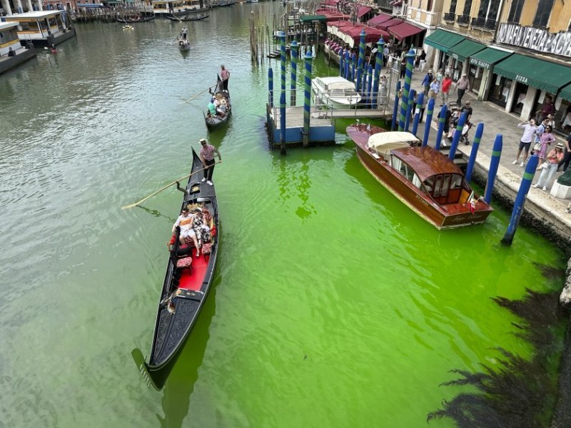 Венеция въвеждат нова такса за разходка с гондола