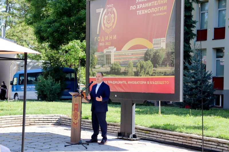 Областният управител на Пловдив в УХТ за Деня на отворените врати