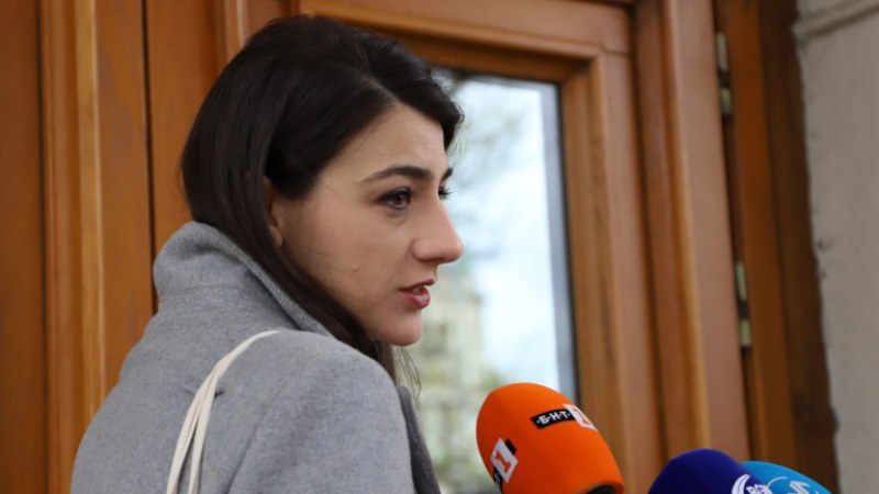 Софийската районна прокуратура (СРП) проверява дали Лена Бориславова от изпълнителния