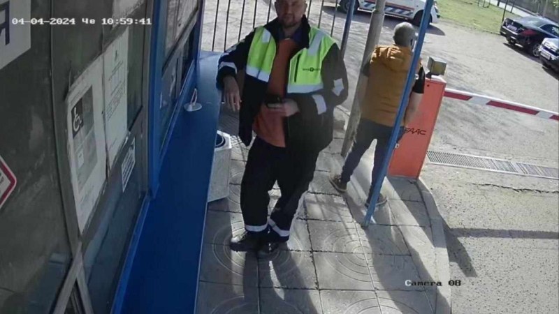 ДАИ-аджията, свалил номерата на паяка в Пловдив, излязъл в болнични – наказват поне още трима