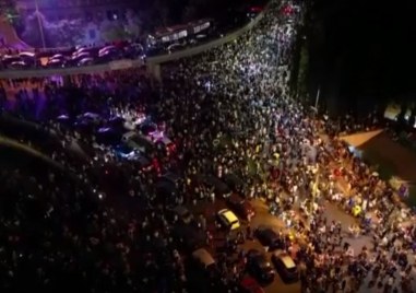 Хиляди демонстранти блокираха днес ключово кръстовище в грузинската столица Тбилиси