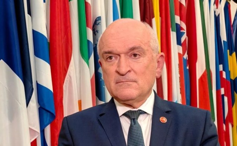 Министър-председателят Димитър Главчев ще подаде сигнал в ДАНС и прокуратурата