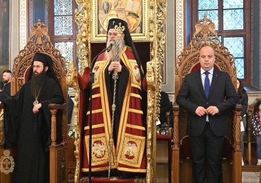 Всяка година в най скръбния ден от човешката история Светата Православна