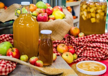Оцетът от ябълки представлява ферментирал продукт с антиокислителни противовъзпалителни и