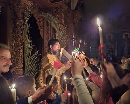 Хиляди българи празнуват Великден в Гърция, курортите по-пълни от преди пандемията