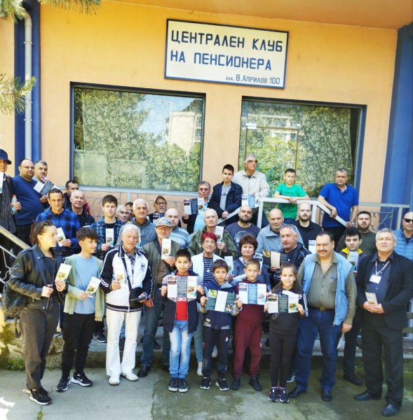 В пловдивския Централен клуб на пенсионера завърши 17-ият ежемесечен шахфестивал Първи