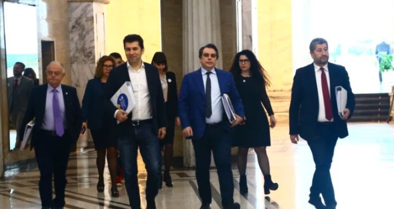 ПП-ДБ обяви водачите на листите за народни представители и кандидатите за евродепутати