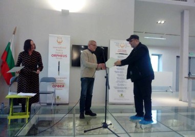 Олимби Велай  Албания е носител на едноименната награда за цялостно