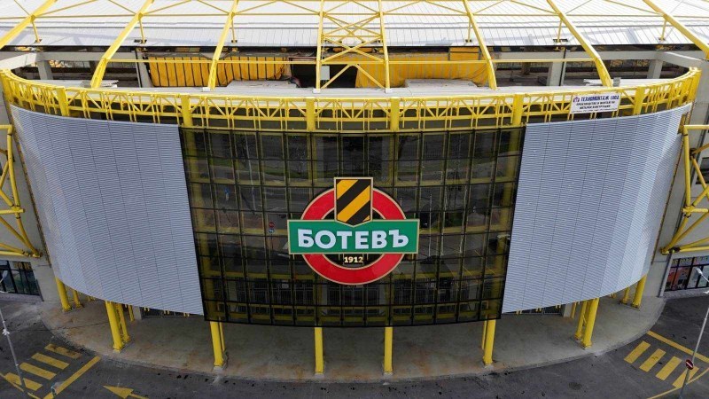 Ботев Пловдив ще играе на футболен комплекс Никола Щерев –