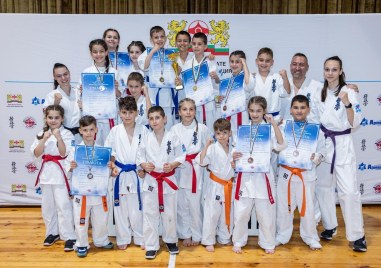 Асеновградският клуб  Оками Дожо спечели 9 медала на Държавно първенство за