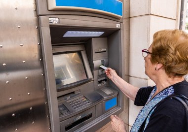 Пенсиите ще бъдат увеличени с 11 от 1 юли въпреки