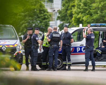 Наркодилър е избягалият затворник от конвой във Франция