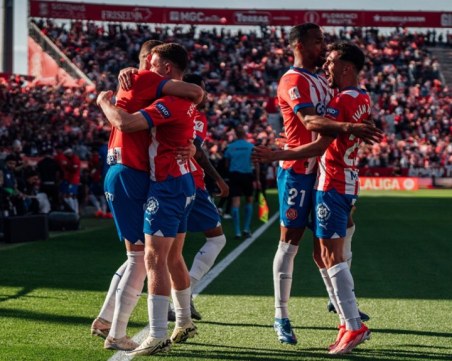 От УЕФА са предупредили Ман Сити и Жирона, че няма как и двата отбора да играят в ШЛ