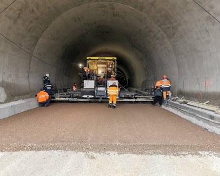 Ремонтът на тунелите спира през лятото, за да не пречи на трафика към морето