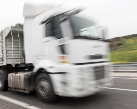 Затварят за камиони част от АМ 