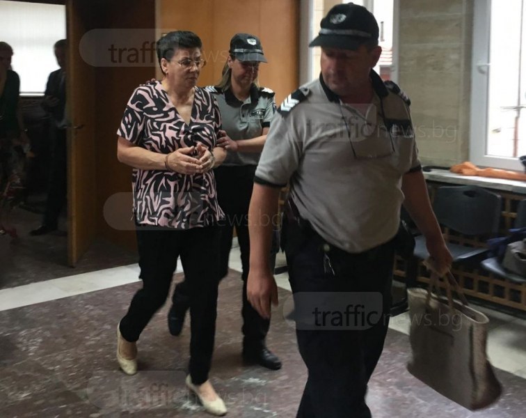 Иванка Ройдова, която бе осъдена подсъдима за поръчителството за 6