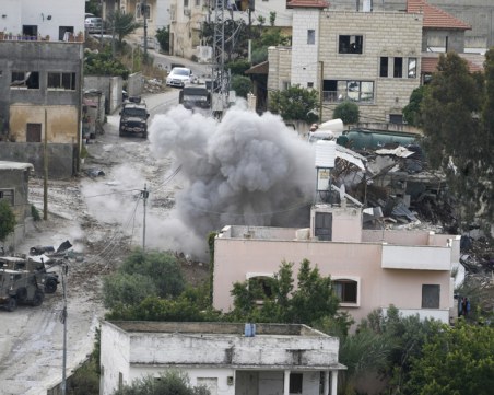 Палестинската автономна власт съобщи за трима убити при израелски операции на Западния бряг