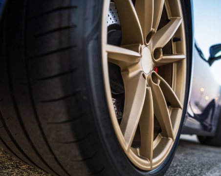 Причини да поглезите автомобила си с алуминиеви джанти