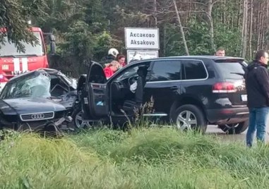 Продължава разследването на тежката катастрофа с автомобил на НСО която