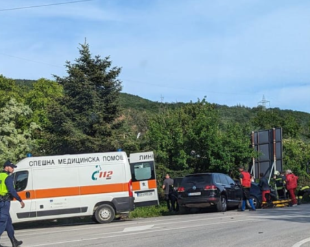 Пострадалата при катастрофата с Кирил Петков вече е извън опасност за живота