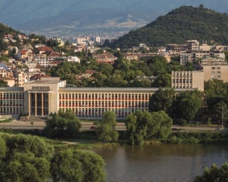 Университетите получат няколко транша извън обещаните от правителството