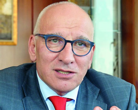 Хампарцумян: Законът за хазарта - по-важен от Закона за приемането на еврото?