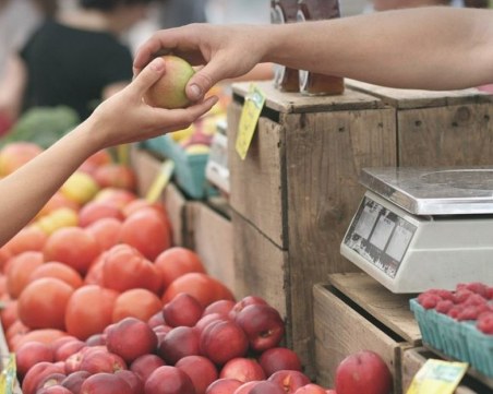 Поскъпват основни храни, плодове и зеленучци