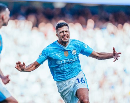 Сити пак е шампион в Англия, Юнайтед може да не играе в Европа