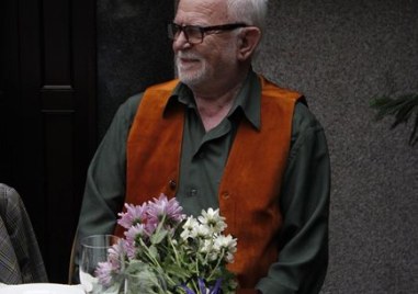 На 85 годишна възраст почина известният пловдивски журналист Христо Баев съобщиха