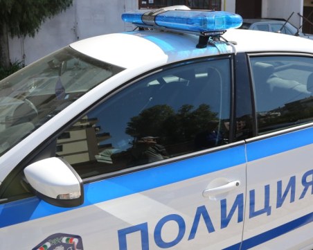 ГДБОП задържа трима за измама на клиенти на мобилен оператор с фалшиви договори