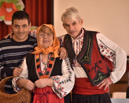 Напусна ни забележителната актриса от Куклен театър-Пловдив Ваня Сивинова