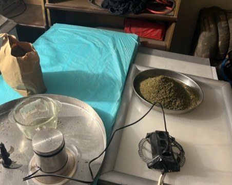 Спецакция в Бургас: Задържаха двама за производство на 