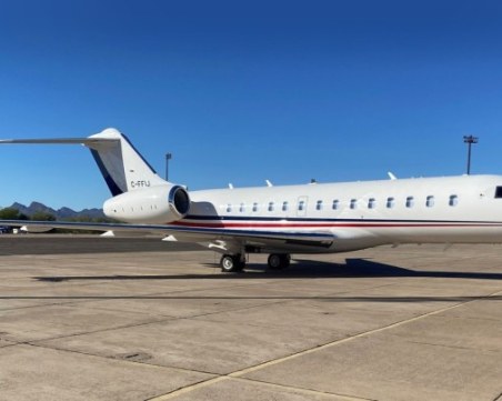 Антикорупционната комисия спря продажбата на самолета на Божков