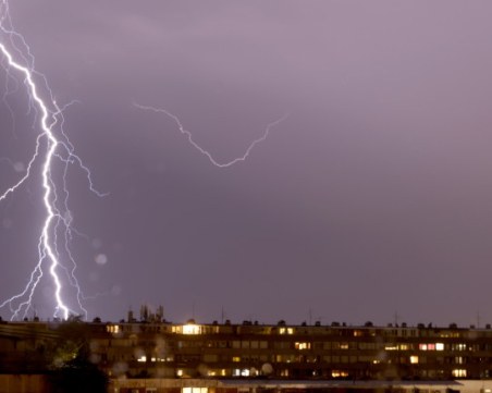 Мълния порази 10 души в Германия! Четирима са с опасност за живота