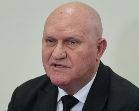 Цоков: учениците ще бъдат компенсирани заради грешката в матурата