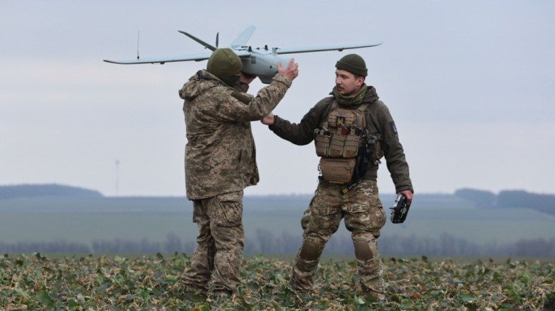 Войната в Украйна - въздушна тревога е обявена в седем