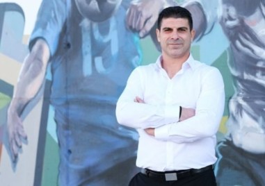 Президентът на Българския футболен съюз БФС Георги Иванов вече официално