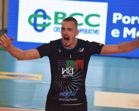 Пловдивския волейболист смени Франция с Испания