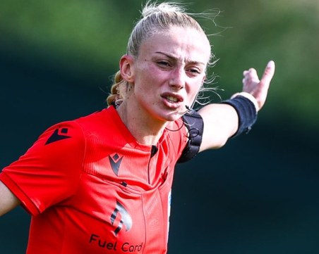 В исторически мач за българското съдийство в Пловдив, Левски спря страхотната серия на Крумовград