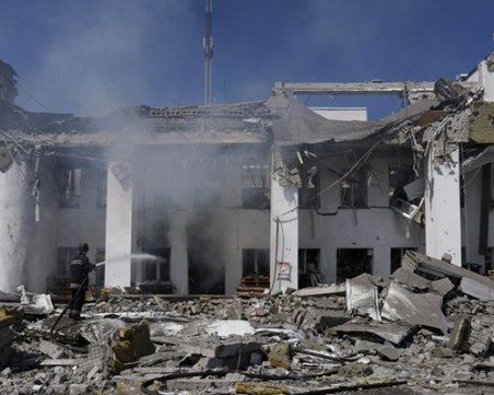 Близо 11 000 души са били принудени да напуснат домовете си в Харковска област